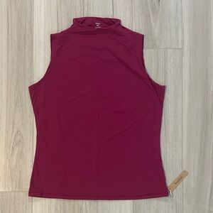 Women’s EasyGala Sleeveless Turtleneck